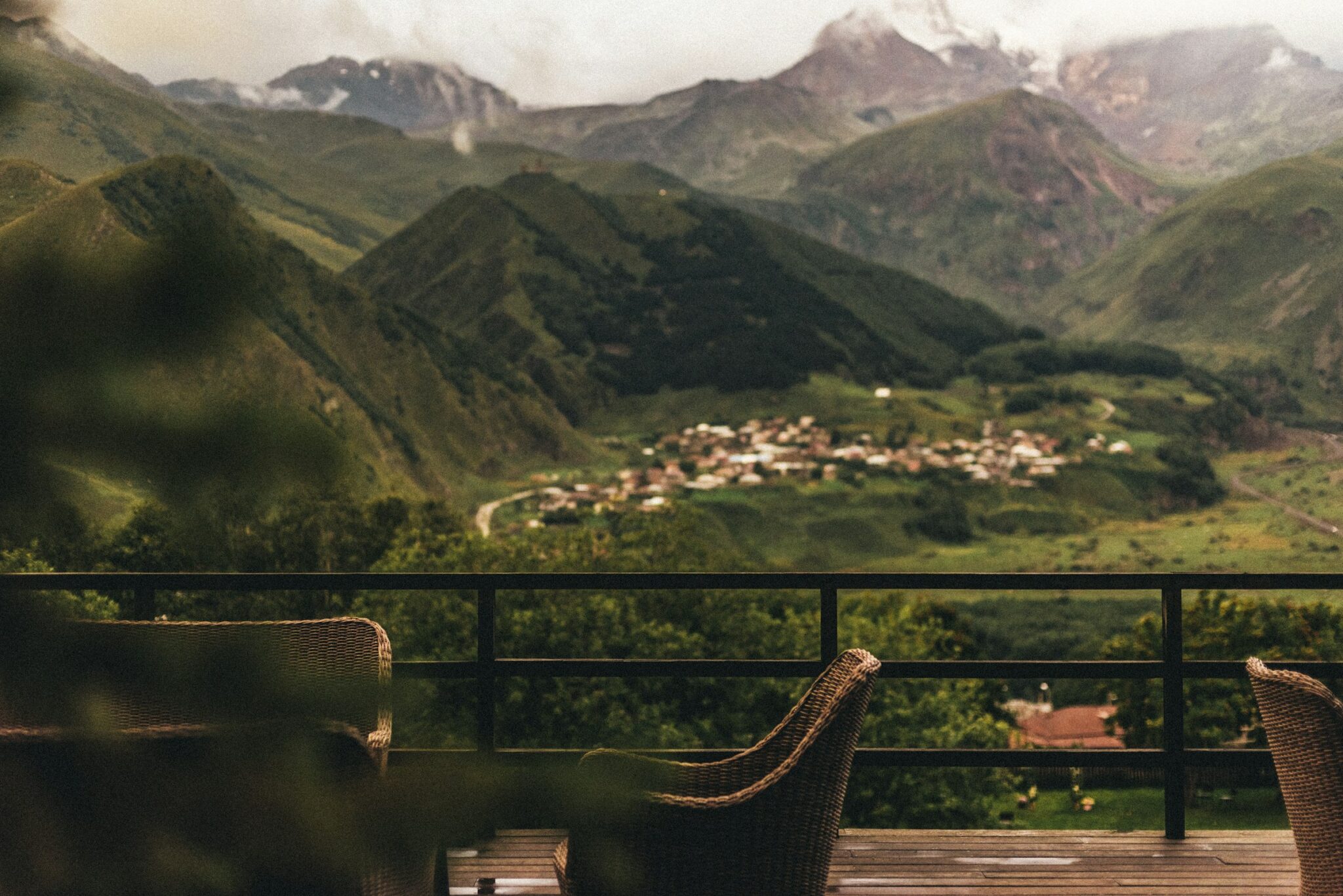 La terrasse face à la vallée
